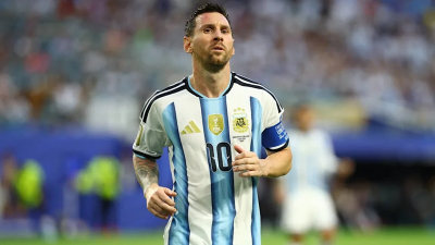 ফুটবল থেকে অনির্দিষ্টকালের বিরতিতে লিওনেল মেসি